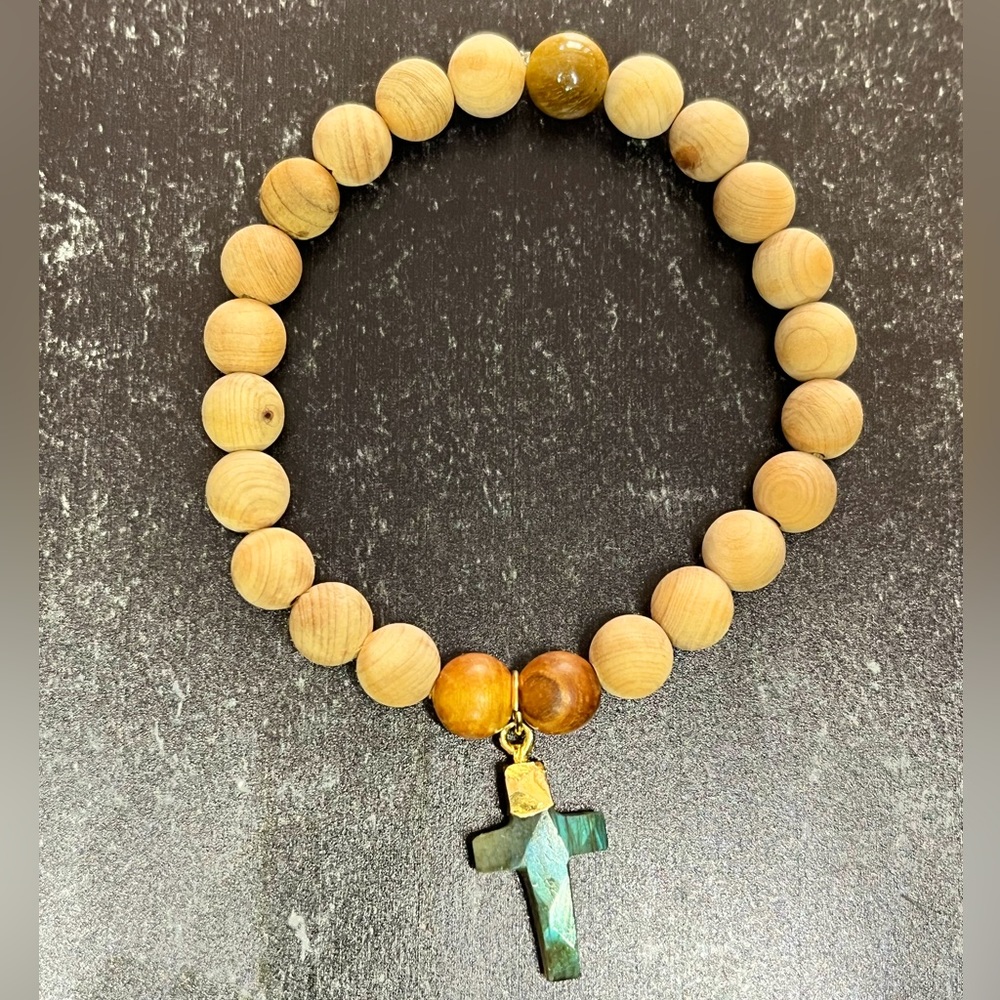 Labradorite Charm Beaded Bracelet